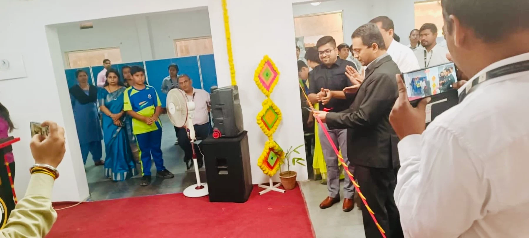 Ribbon-cutting ceremony launching a Clinics On Cloud health lounge deployment in Uttar Pradesh