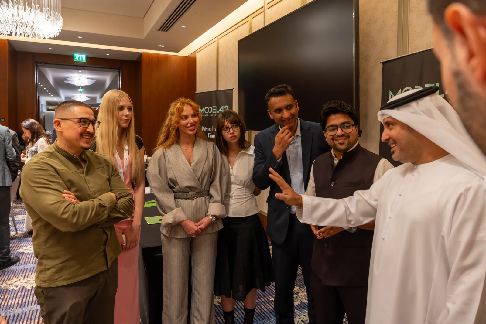 Guests at the investor dinner